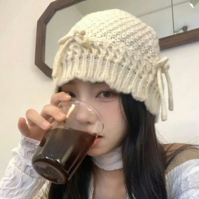 麻辣老师1这个女生有点冷